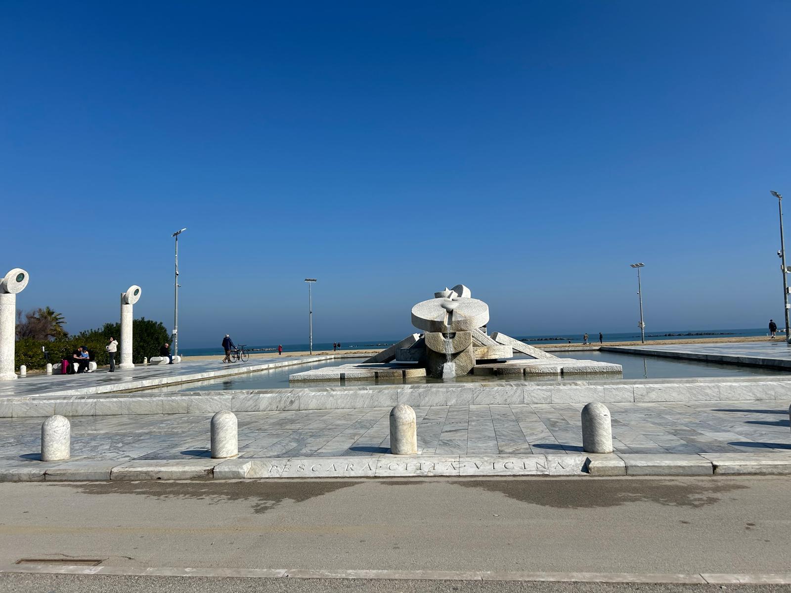 Nave di Cascella a Pescara